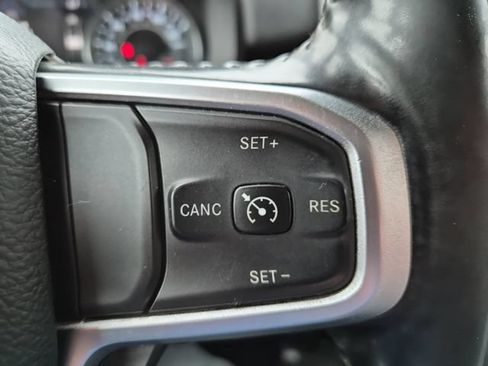 Used 2019 RAM 1500 Big Horn AWD/4WD image 20