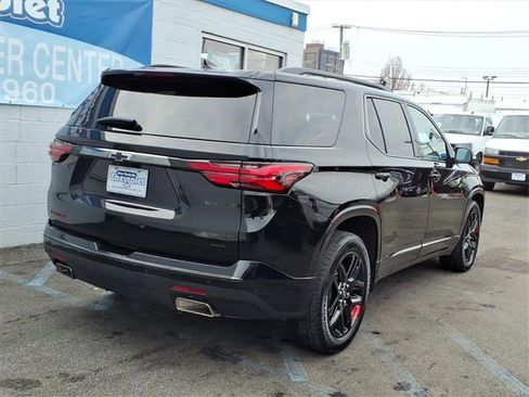 Used 2023 Chevrolet Traverse Premier w/ Redline Edition image 6
