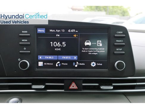 Certified 2025 Hyundai Elantra Sport image 25