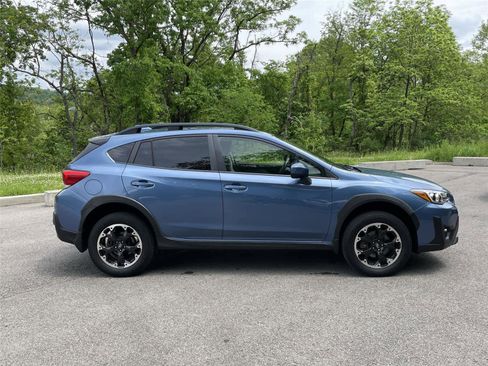 Used 2021 Subaru Crosstrek 2.0i Premium w/ Popular Package #2 AWD/4WD image 6