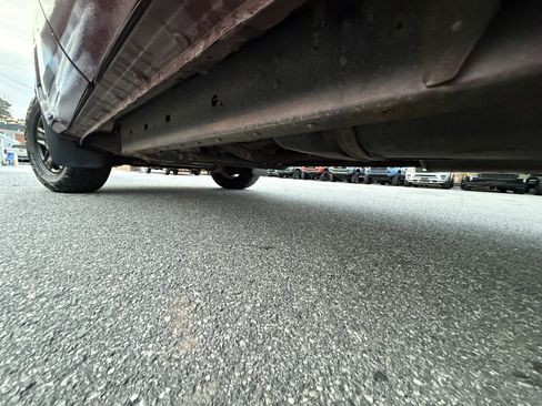 Used 2010 Toyota Tundra 2WD Double Cab image 31