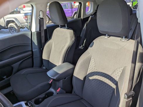 Used 2021 Jeep Compass Sport image 14