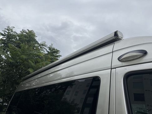 Used 2017 Mercedes-Benz Sprinter 3500 image 21