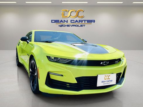 Used 2021 Chevrolet Camaro SS image 10