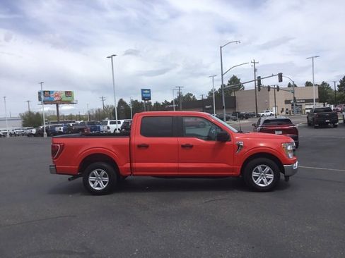 Used 2021 Ford F150 XLT image 2