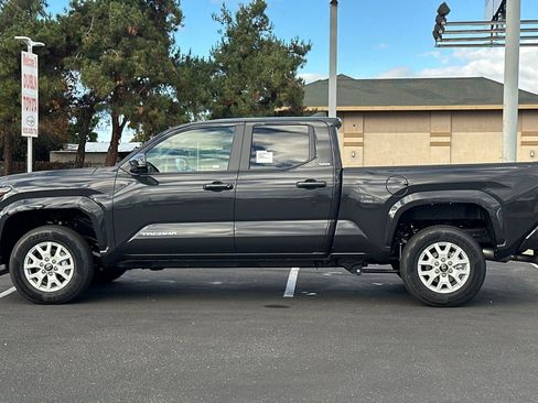New 2026 Toyota Tacoma SR5 image 7