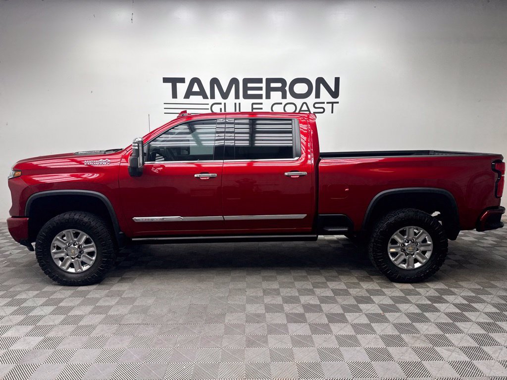 Used 2024 Chevrolet Silverado 2500 High Country AWD/4WD image 6