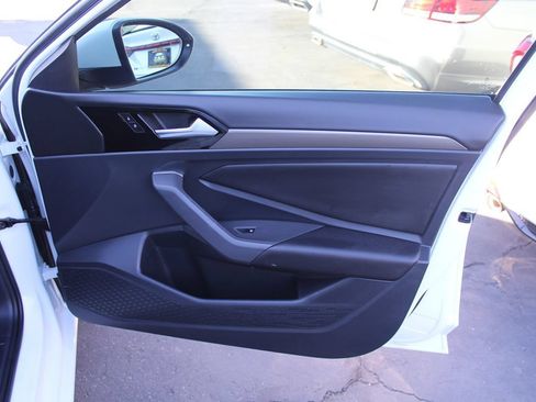 Used 2019 Volkswagen Jetta SEL Premium FWD image 21