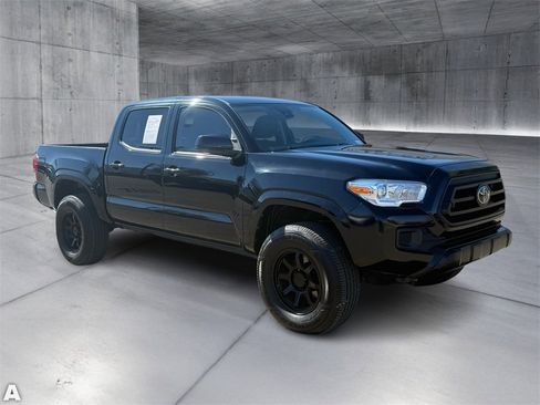 Used 2022 Toyota Tacoma SR image 9