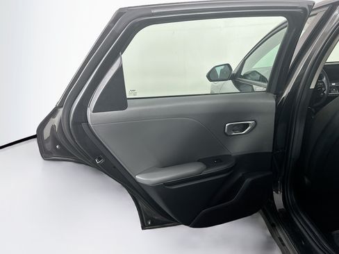 Used 2025 Kia K4 FWD image 26