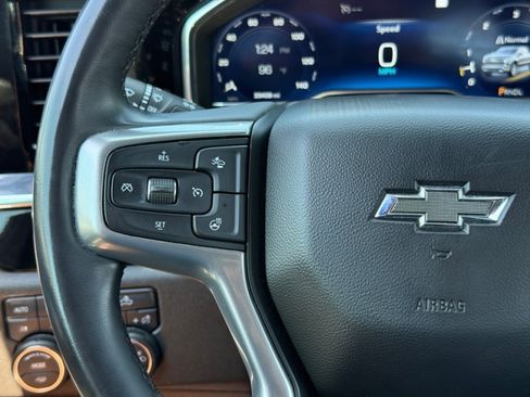 Used 2023 Chevrolet Silverado 1500 RST w/ Z71 Off-Road Package AWD/4WD image 19
