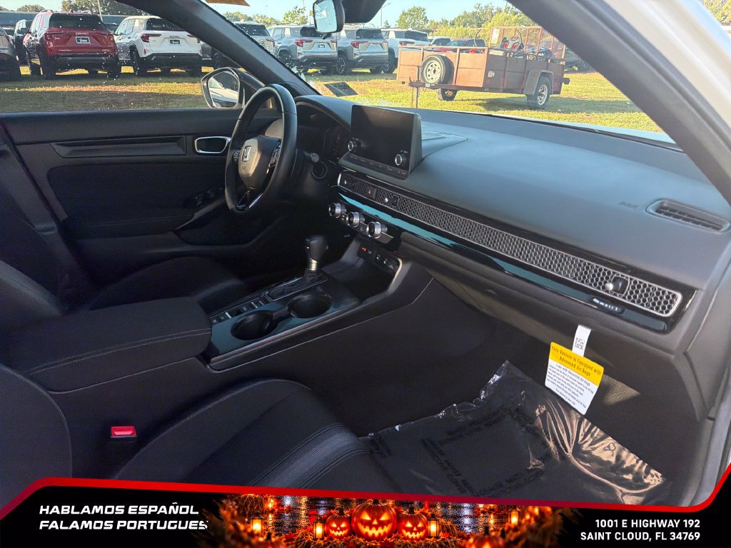 Used 2025 Honda Civic Sport image 31