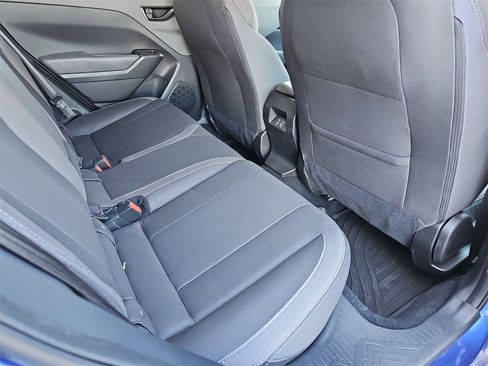 Certified 2025 Subaru Crosstrek 2.0i Premium image 11