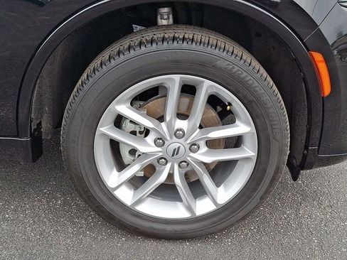 Certified 2025 Dodge Durango GT image 9