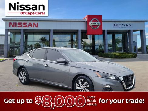 Used 2022 Nissan Altima 2.5 S FWD image 1