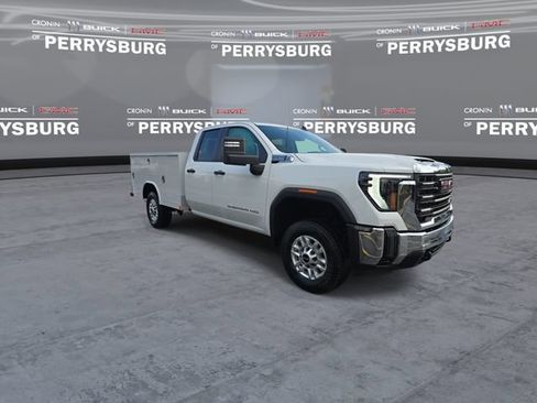 New 2026 GMC Sierra 2500 Pro w/ Convenience Package AWD/4WD image 2