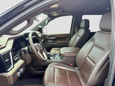 Used 2025 GMC Sierra 1500 Denali w/ Denali Reserve Package RWD image 11