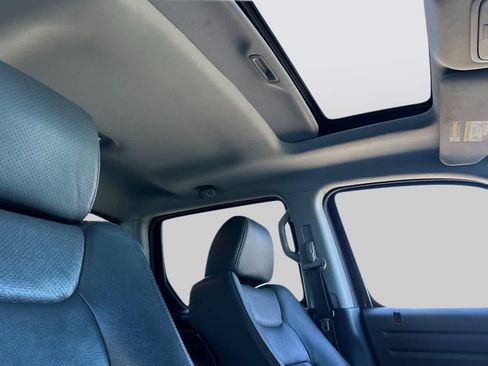 Used 2010 Honda Ridgeline RTL image 17