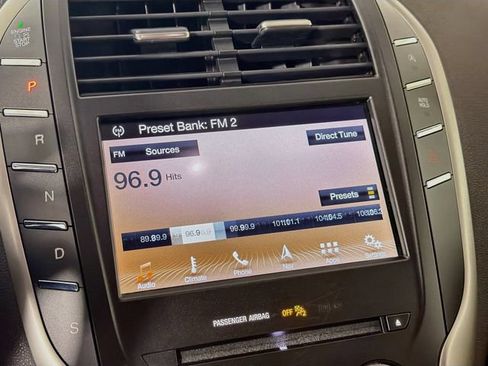 Certified 2019 Lincoln MKC Select w/ Select Plus Package FWD image 18