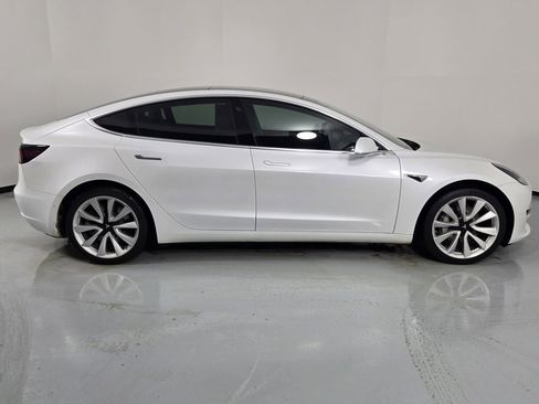 Used 2020 Tesla Model 3 Long Range image 6