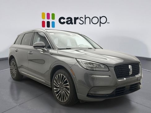 Used 2021 Lincoln Corsair Reserve w/ Equipment Group 201A AWD/4WD image 4