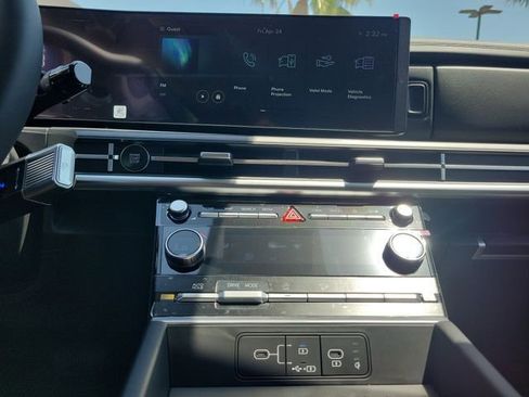 New 2026 Hyundai Santa Fe SEL w/ Tow & Go Package FWD image 15