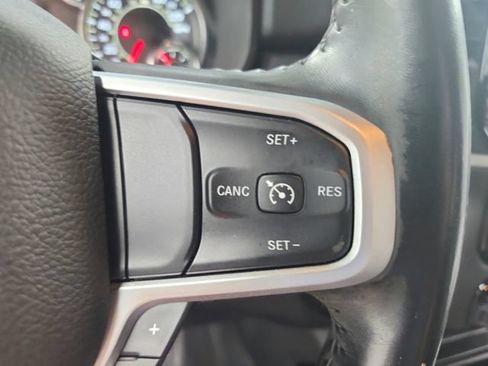 Used 2021 RAM 1500 Big Horn AWD/4WD image 25