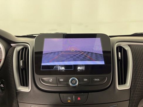 Used 2024 Chevrolet Malibu LT image 26