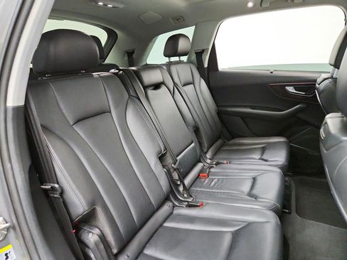 Used 2018 Audi Q7 3.0T Prestige AWD/4WD image 31