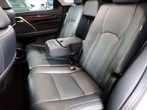 Used 2019 Lexus RX 450h AWD image 11