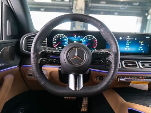 New 2026 Mercedes-Benz GLS 450 4MATIC image 15