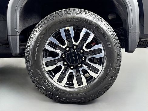 New 2026 GMC Sierra 2500 Denali Ultimate image 32