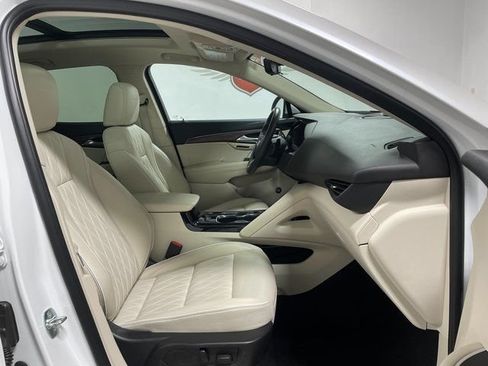 Used 2023 Buick Envision Avenir AWD/4WD image 23