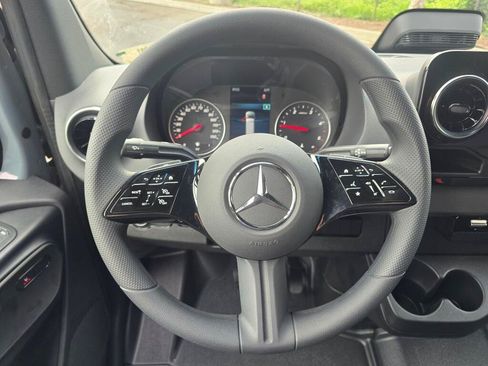 New 2026 Mercedes-Benz Sprinter 2500 image 35