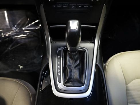 Used 2016 Ford Edge SEL AWD/4WD image 27