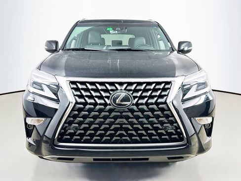 Used 2021 Lexus GX 460 Premium w/ Premium Package AWD/4WD image 2