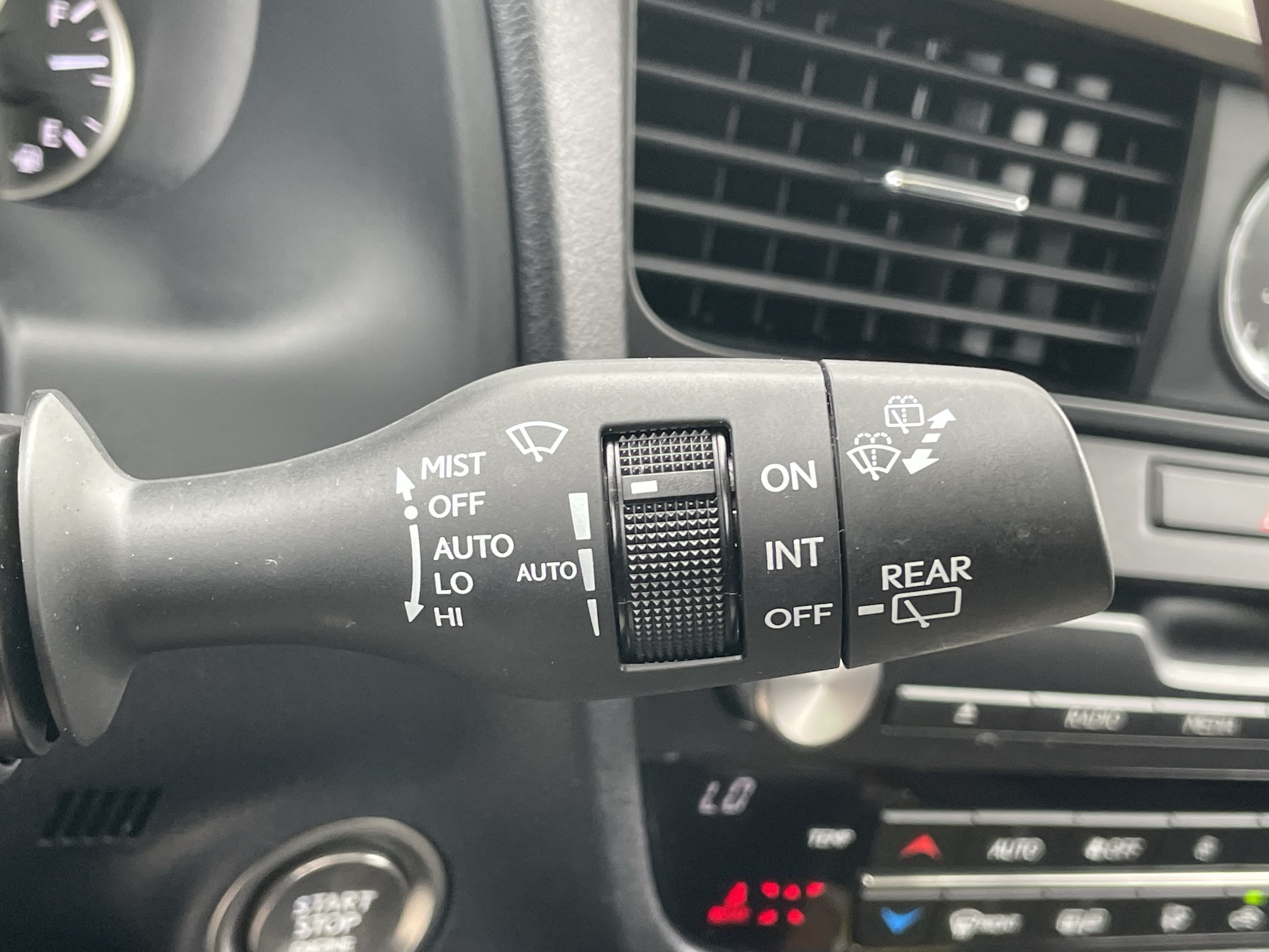Used 2022 Lexus RX 350L Premium w/ Premium Package AWD/4WD image 18