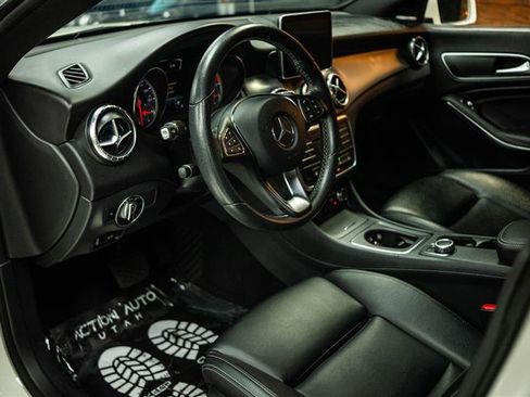 Used 2016 Mercedes-Benz CLA 250 4MATIC w/ Premium 1 Package image 8