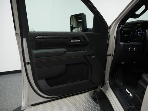 New 2026 GMC Sierra 2500 AT4 w/ AT4 Premium Plus Package image 22