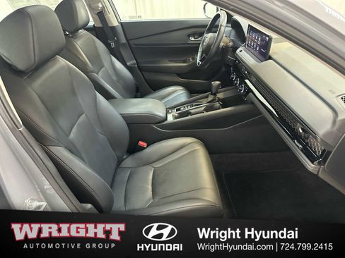 Used 2023 Honda Accord EX-L image 18