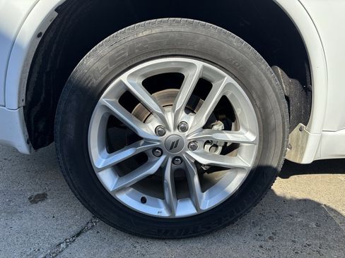 Used 2024 Dodge Durango GT image 11