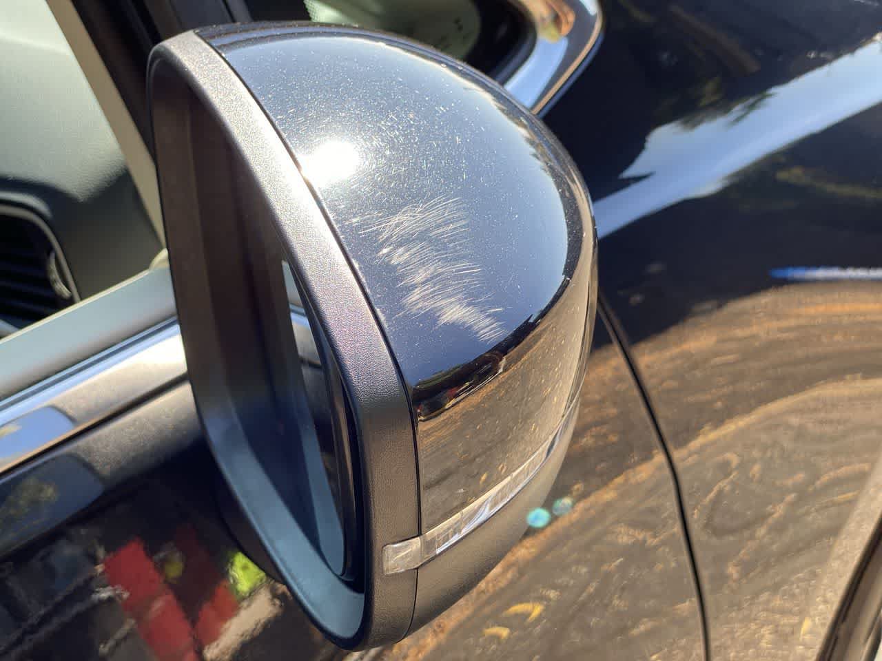 Used 2023 Chrysler Pacifica Touring-L FWD image 29