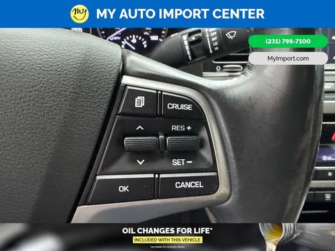 Used 2017 Hyundai Elantra Value Edition w/ Cargo Package FWD image 14