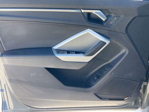 Certified 2023 Audi Q3 2.0T Premium Plus w/ Premium Plus Package image 21