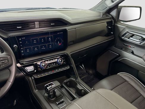 Certified 2024 GMC Sierra 1500 AT4X w/ AT4X AEV Edition image 28