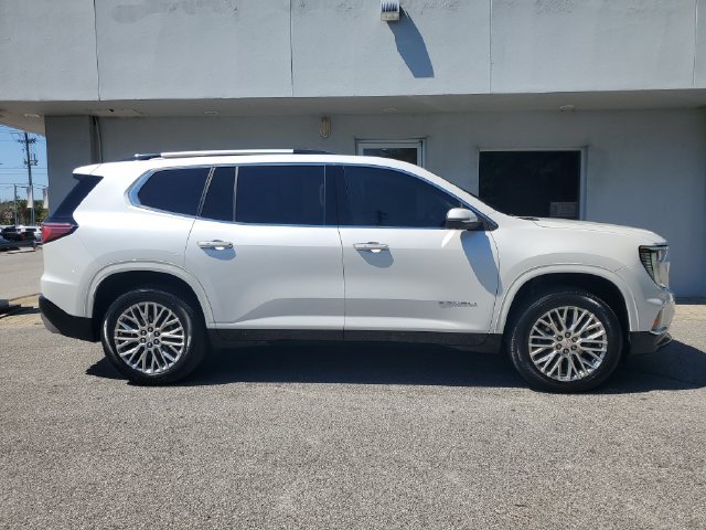 Used 2024 GMC Acadia Denali FWD image 6