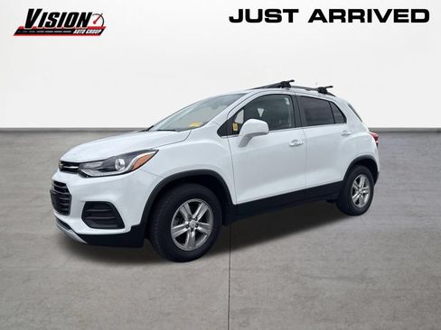 Used 2019 Chevrolet Trax LT w/ LT Convenience Package AWD/4WD image 1