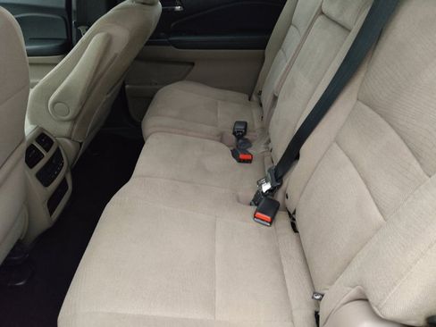 Used 2018 Honda Pilot EX image 18