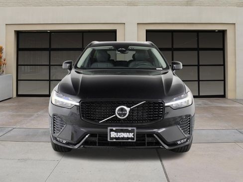 Certified 2025 Volvo XC60 B5 Plus AWD/4WD image 6