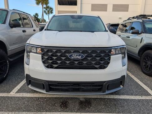 New 2026 Ford Maverick XLT w/ XLT Luxury Package FWD image 2